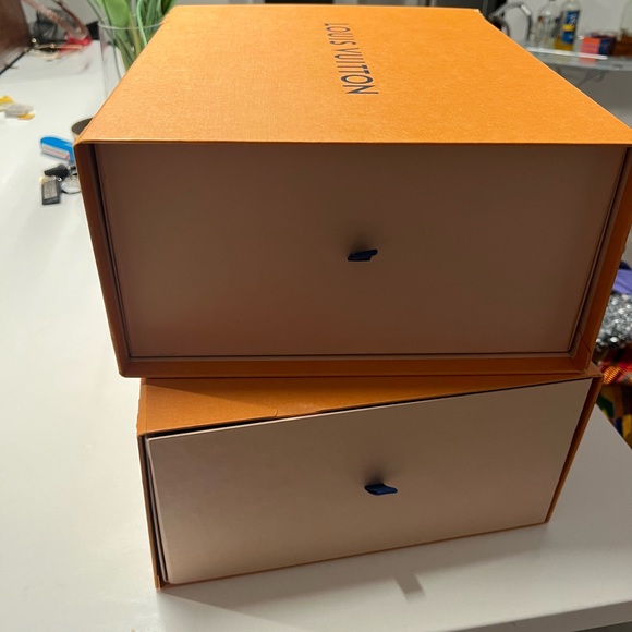 Louis Vuitton empty box - Picture 5 of 5